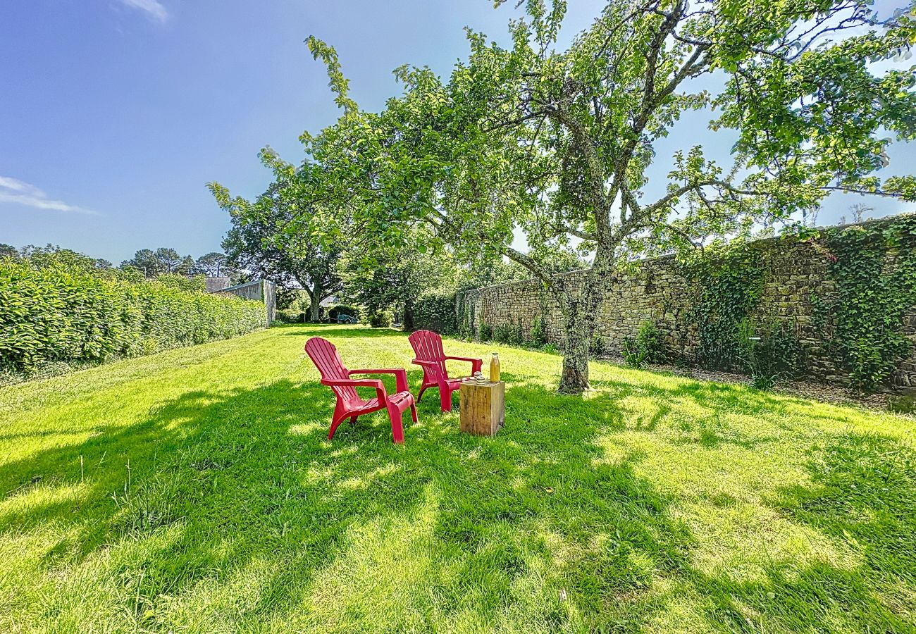 Studio à Combrit - *La Lodge de Kerfoz* jolie maisonnette avec jardin