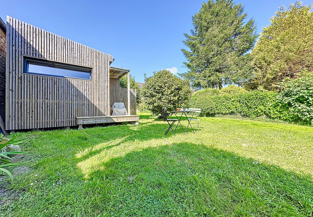 Studio à Combrit - *La Lodge de Kerfoz* jolie maisonnette avec jardin