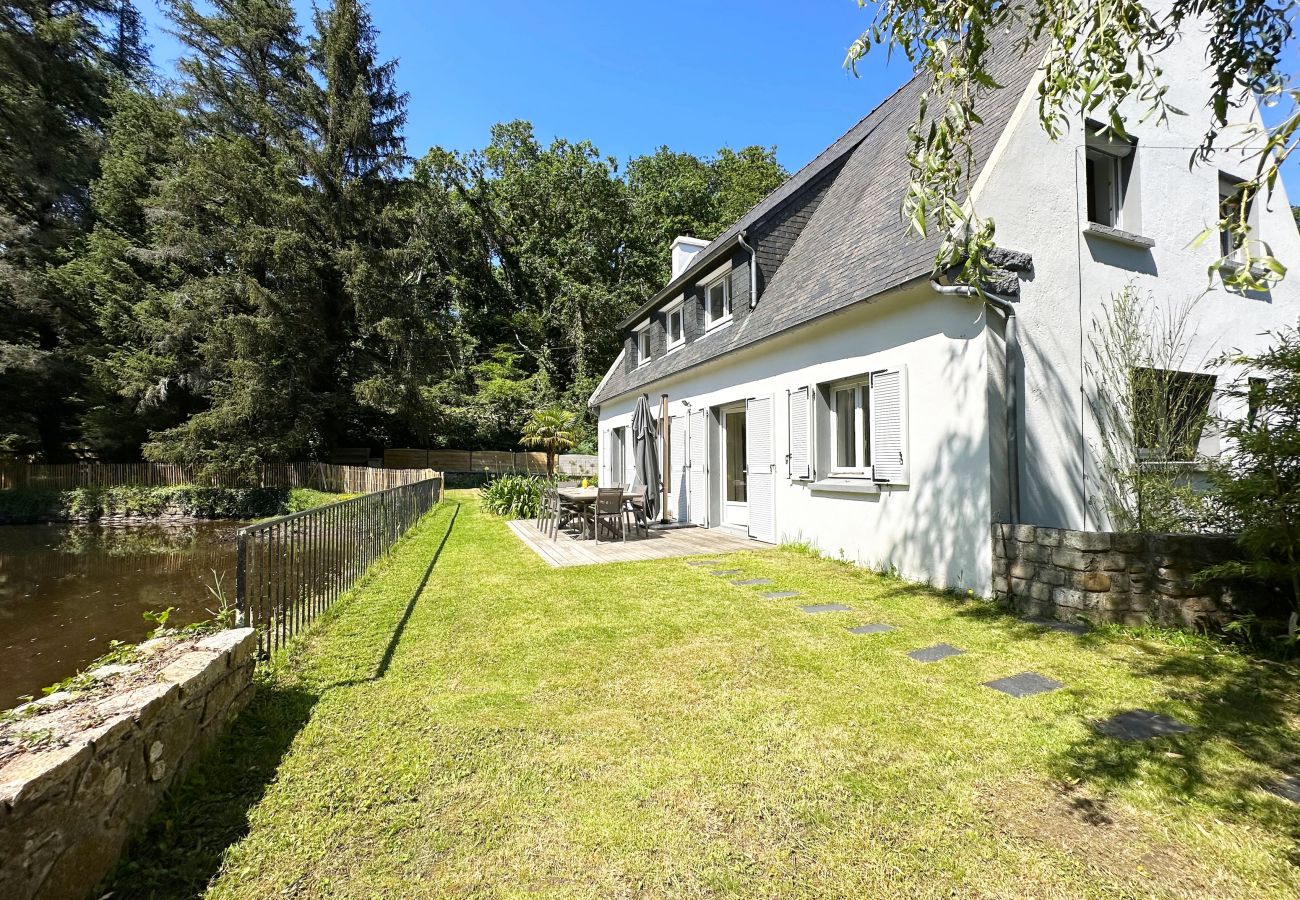 Maison à Guilers - *Ker Lenn* au bord d'un étang, jolie propriété