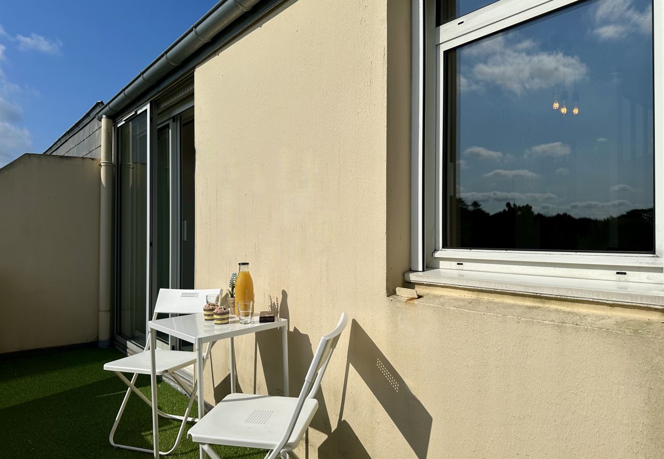 Appartement à Le Relecq-Kerhuon - *Le Costour* beau T3 avec balcon et vue verdoyante