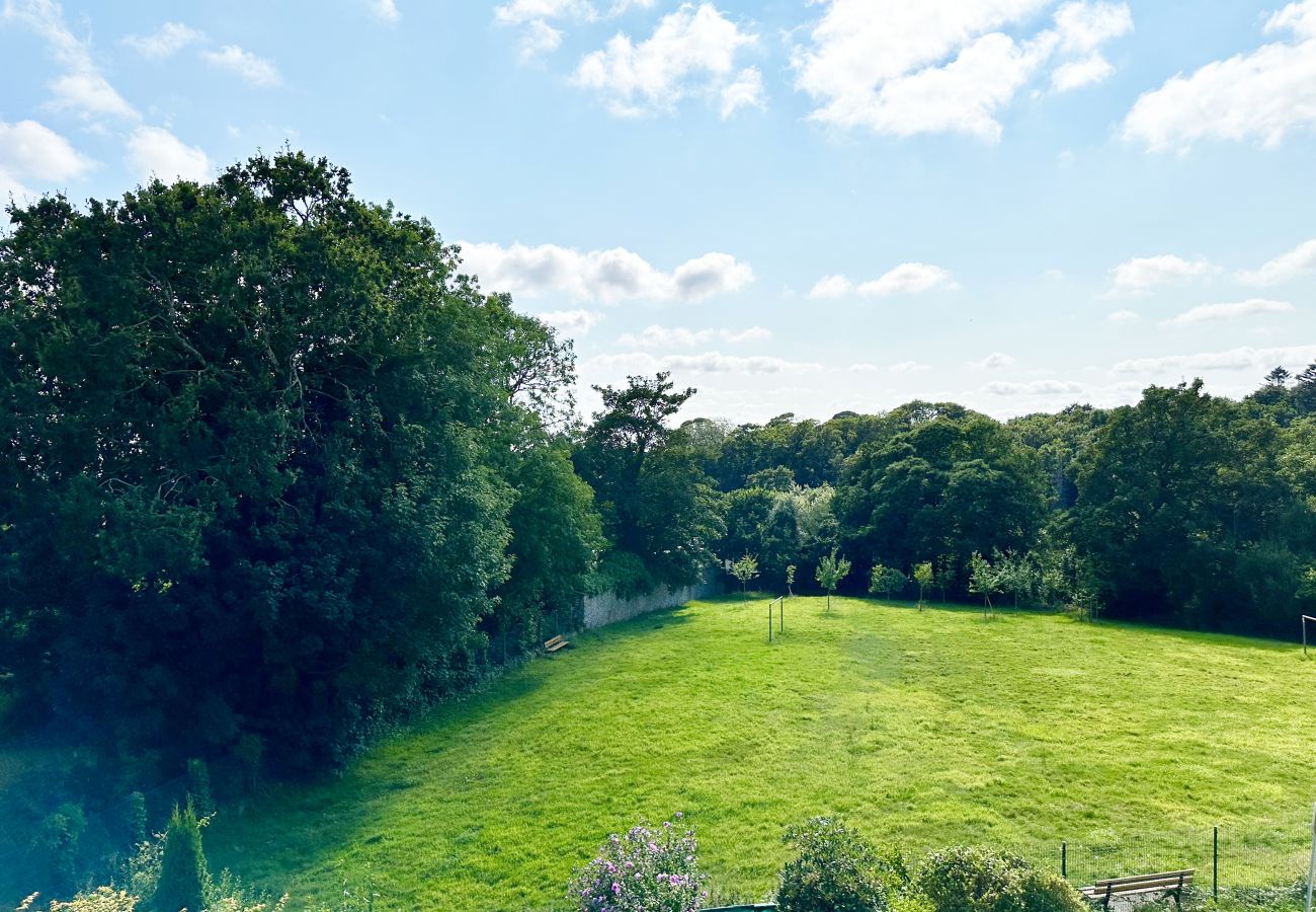 Appartement à Le Relecq-Kerhuon - *Le Costour* beau T3 avec balcon et vue verdoyante