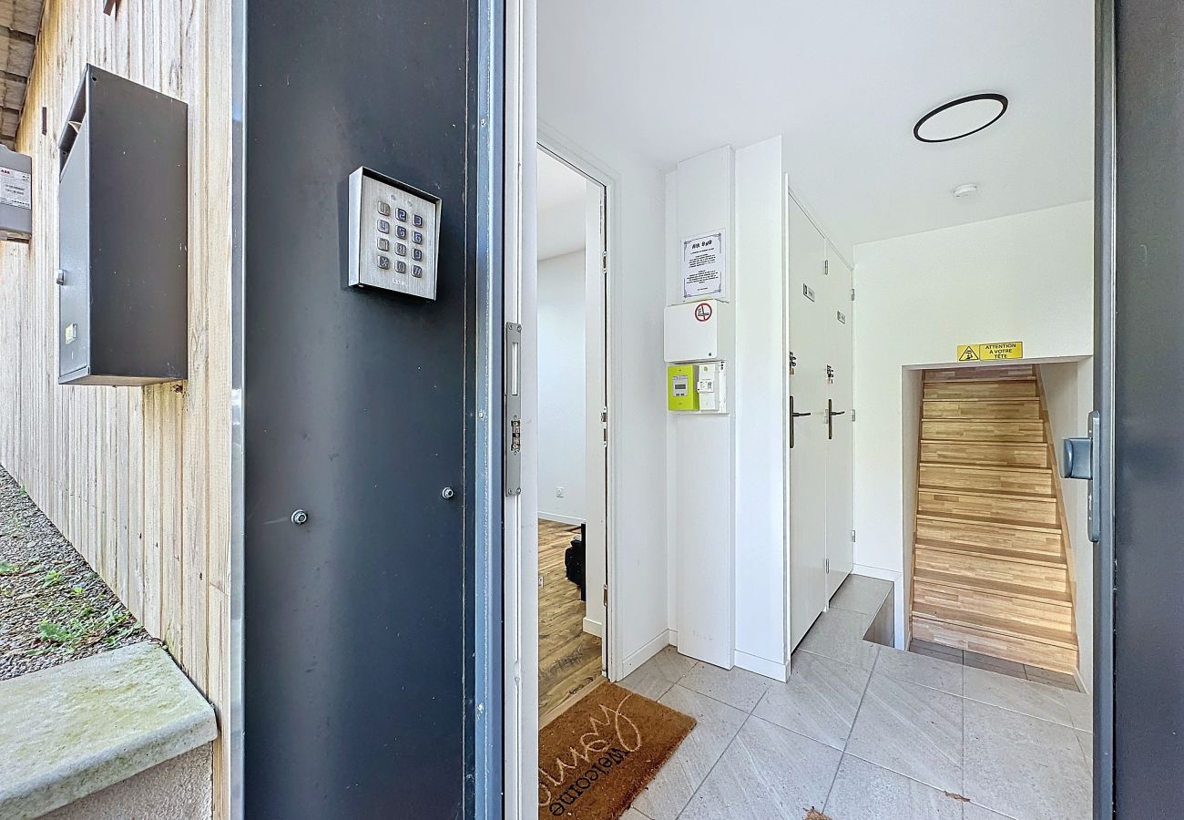 Appartement à Brest - *Ker Prat* cosy & moderne T2 avec jardin, parking